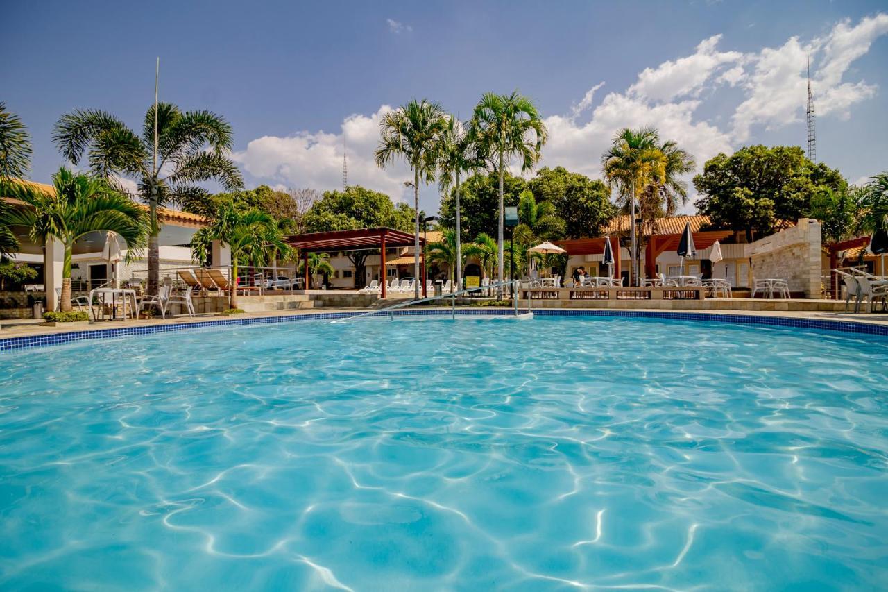 קאלדס נובאס Diroma Resort Com Um Dia No Acqua Park מראה חיצוני תמונה